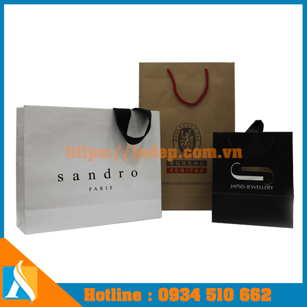 in túi giấy cho shop quần áo