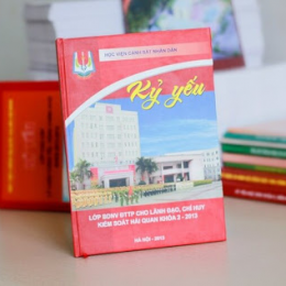 In kỷ yếu hội thảo, in kỷ yếu học sinh siêu đẹp – siêu bền – siêu rẻ gợi nhắc về một thời áo trắng