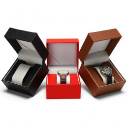 "Hút khách" với tuyệt kỹ in ấn cho kinh doanh "đồng hồ - kính mát"