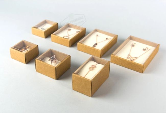 bao bì đựng đồ trang sức được sản xuất bằng giấy kraft