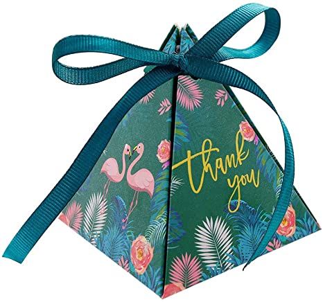 hộp quà sinh nhật hình tam giác - innhanmac