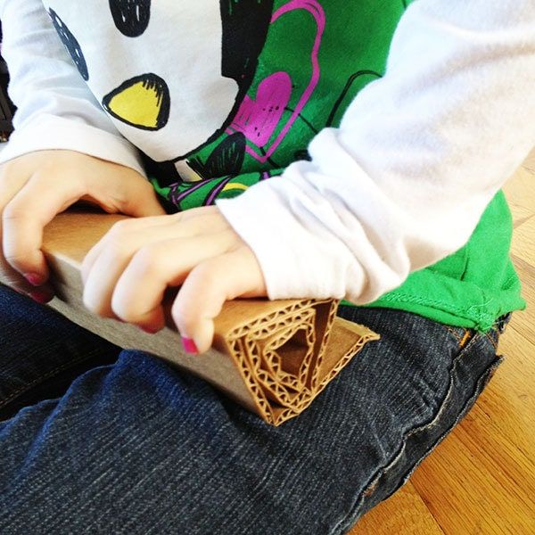 hop-trai-tim1_jpg4-img Cuộn các dải bìa cứng