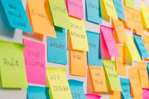 in-giay-ghi-chu-img In quảng cáo: Năm lợi ích của miếng giấy ghi chú in theo yêu cầu