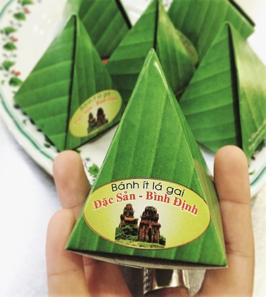 mau-tem-nhan-banh-it-la-gai-dac-san-binh-dinh-img Mẫu tem nhãn bánh ít đặc sản bình định