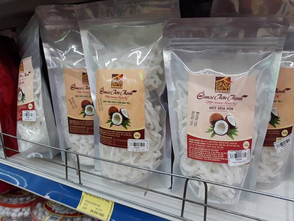 Mẫu tem nhãn decal dán túi mứt dừa non cuốn hút