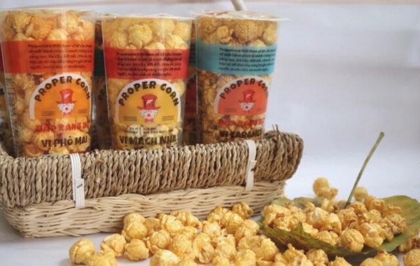 Tem nhựa trong dán cốc đựng bỏng ngô