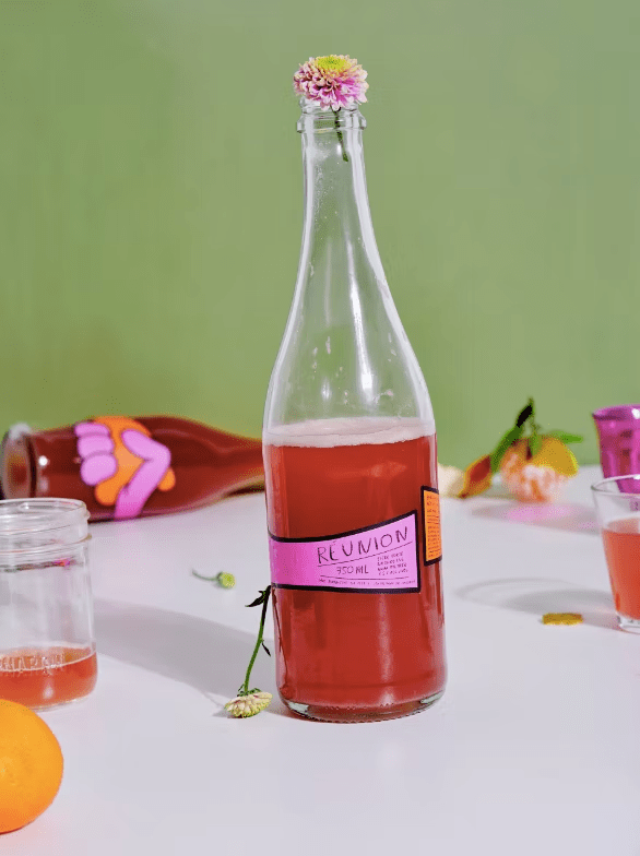 Nhãn chai và thiết kế bao bì của caserne qua Beitnce