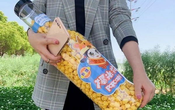 Tem nhãn dán chai đựng bỏng ngô khổng lồ